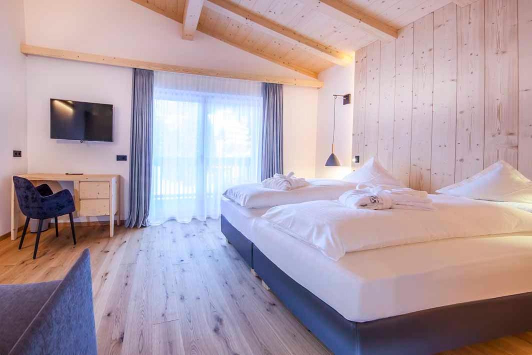סלבה די ואל גרדנה Hotel Garni Broi - Charme & Relax מראה חיצוני תמונה